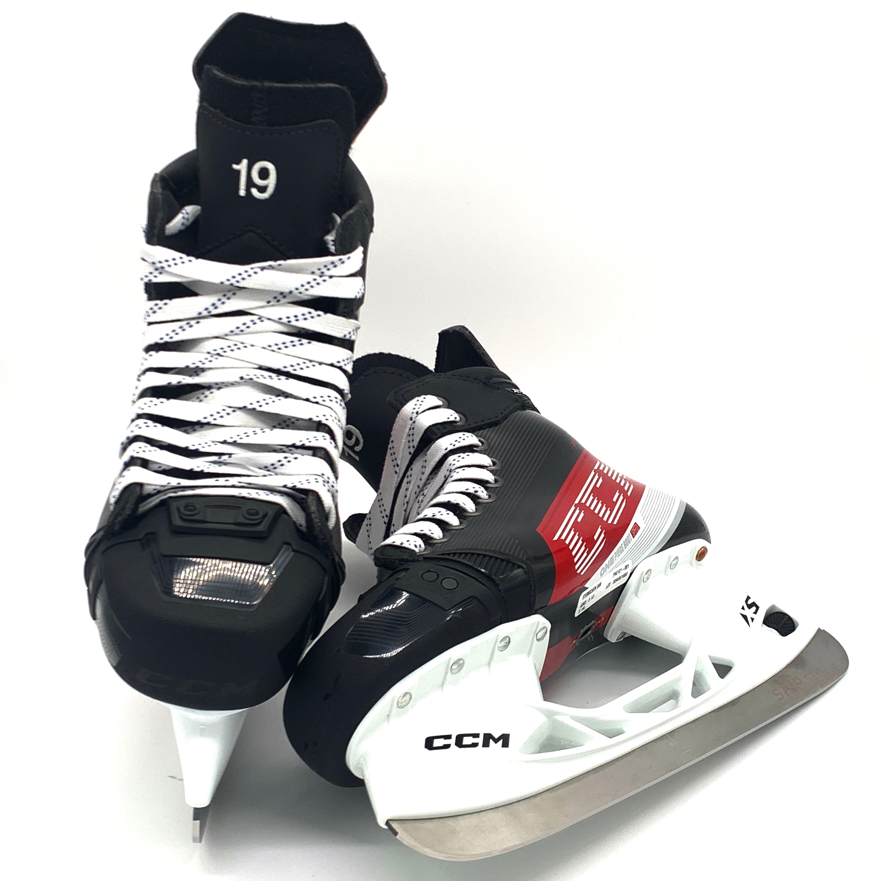 Patins de hockey CCM Jetspeed FT4 Pro – NHL Pro Stock – Tailles L8.5D/R8.25D – Dawson Mercer